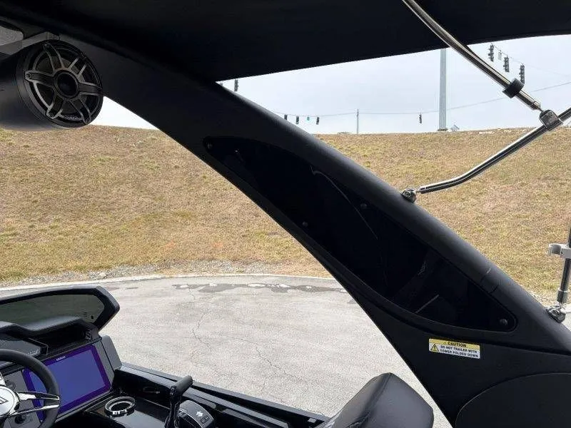 Slide: The Image of Viaggio Diamante D26U 2026 - 70