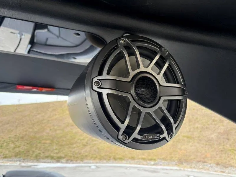 Slide: The Image of Viaggio Diamante D26U 2026 - 75