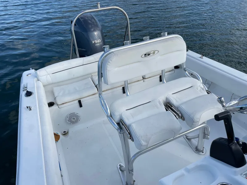 Slide: The Image of Sea Hunt Ultra 196 2016 - 29