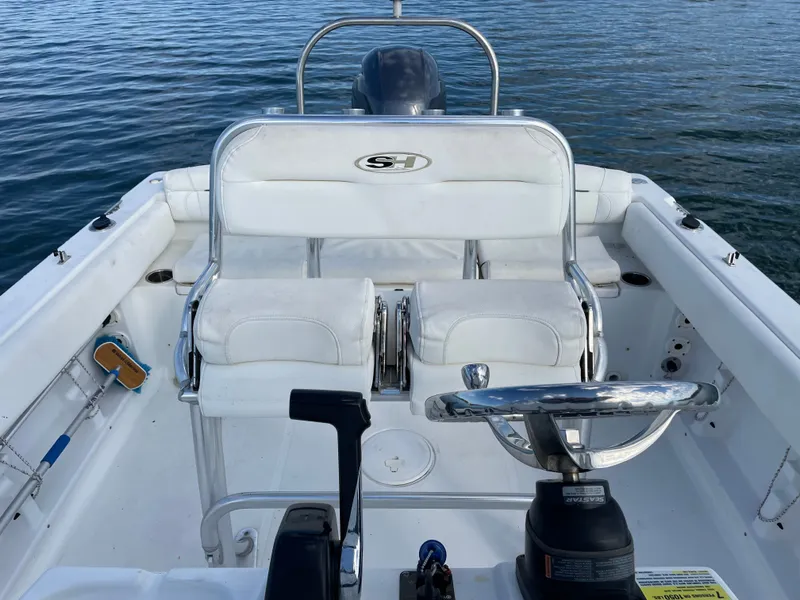 Slide: The Image of Sea Hunt Ultra 196 2016 - 31