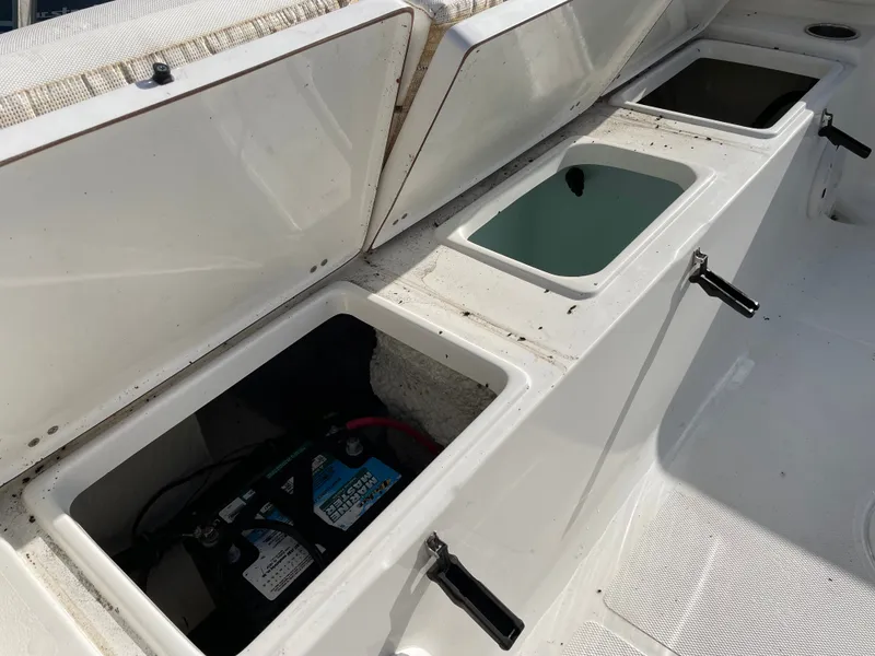 Slide: The Image of Sea Hunt Ultra 196 2016 - 34