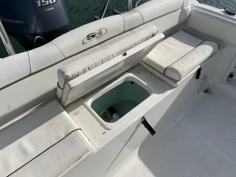 Slide: The Image of Sea Hunt Ultra 196 2016 - 36