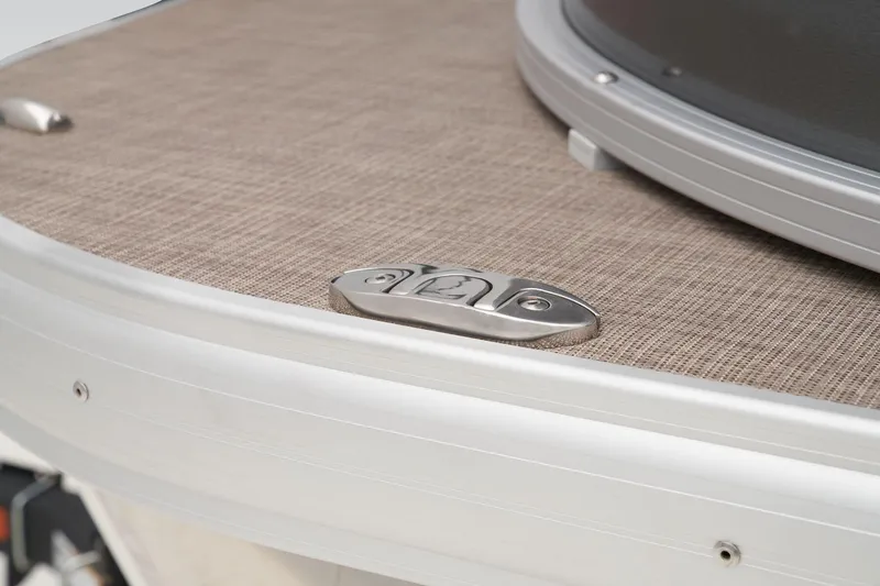 Slide: The Image of Sun Tracker Party Barge 22 RF XP3 2025 - 13