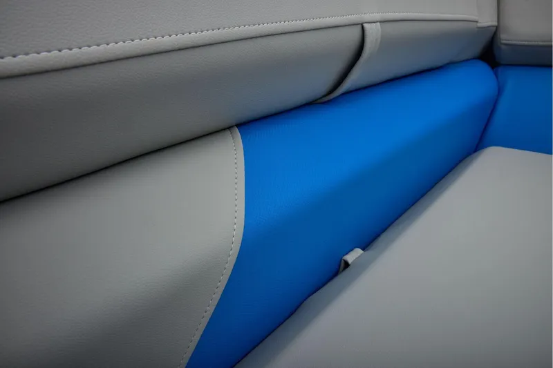 Slide: The Image of Sun Tracker Party Barge 24 XP3 2026 - 27