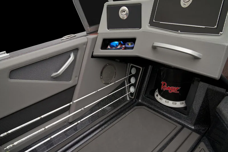 Slide: The Image of Ranger 620FS Pro 2026 - 30