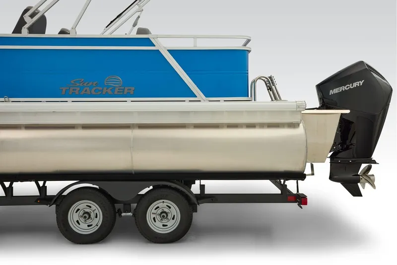 Slide: The Image of 2026 Sun Tracker Party Barge 22 RF XP3 - 63