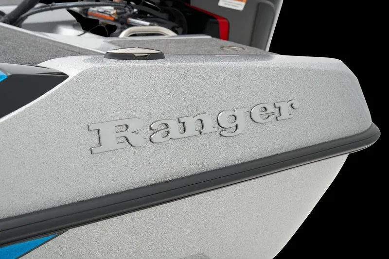 Slide: The Image of Ranger 212LS 2026 - 76