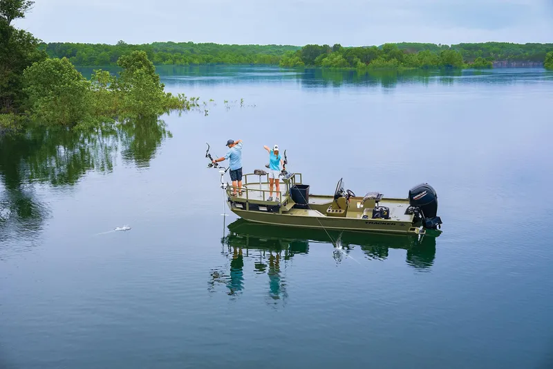 Slide: The Image of Tracker Grizzly 2072 CC Sportsman 2026 - 70