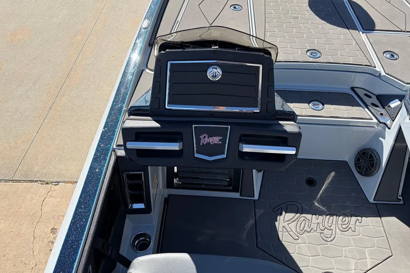 Slide: The Image of 2026 Ranger Z521R Cup-Equipped boat interior with sleek design and advanced features. - 40