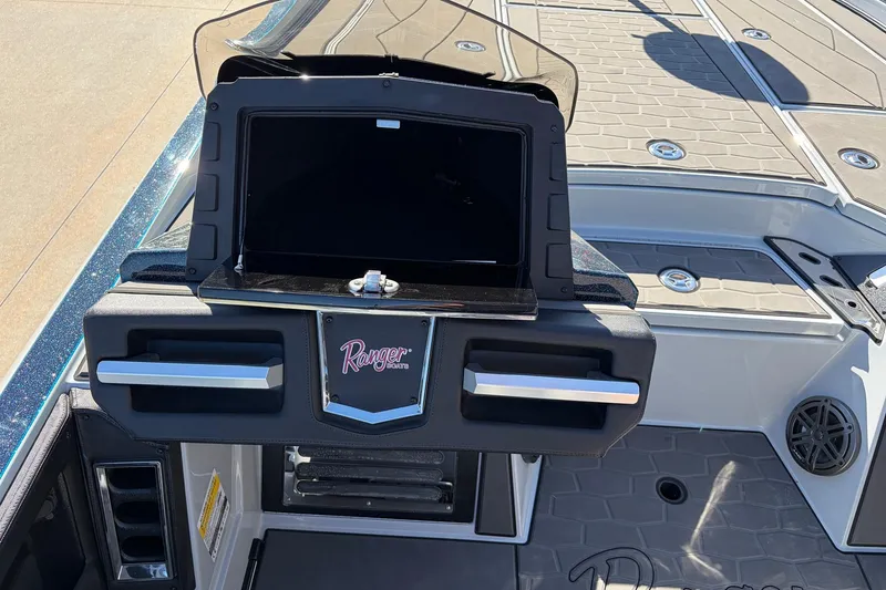Slide: The Image of 2026 Ranger Z521R Cup-Equipped boat dashboard with advanced controls and sleek design. - 41
