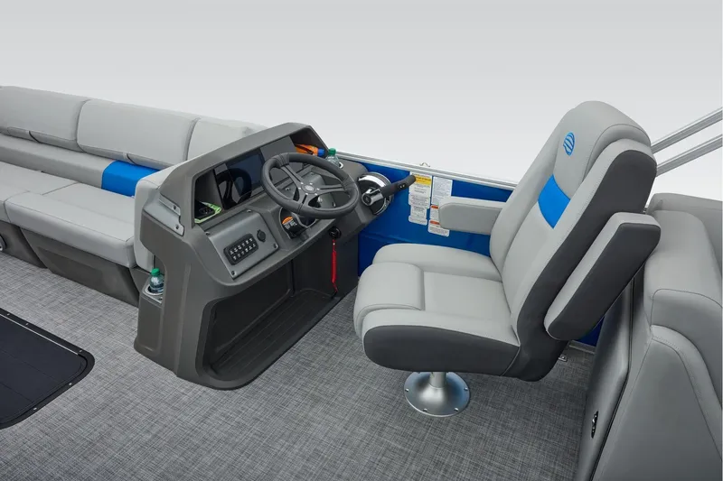 Slide: The Image of Sun Tracker Party Barge 24 XP3 2026 - 36