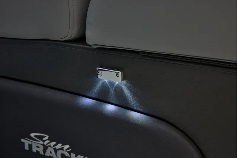 Slide: The Image of Sun Tracker Party Barge 24 XP3 2026 - 55