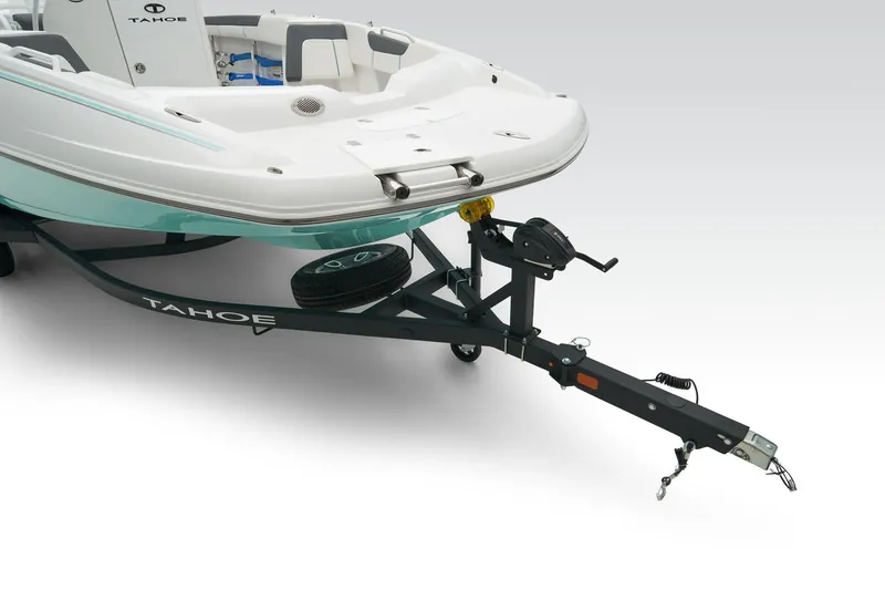 Slide: The Image of Tahoe 2150 CC 2026 - 31