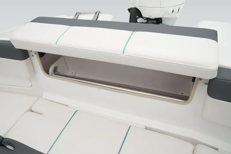 Slide: The Image of Tahoe 2150 CC 2026 - 73