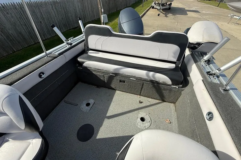 Slide: The Image of 2015 Starweld 1700 boat interior with seating and trolling motor. - 14