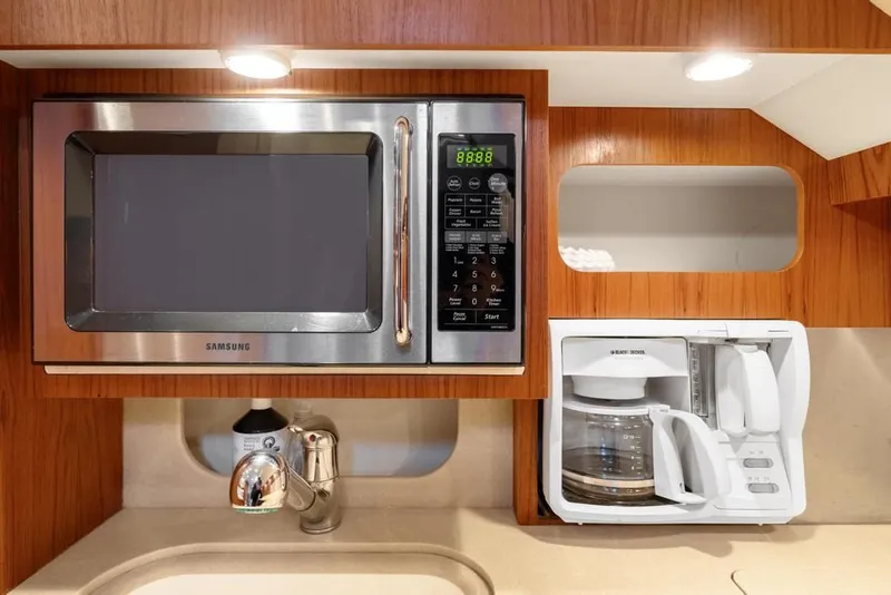 Slide: The Image of Tiara 3800 Open 2004 - 30