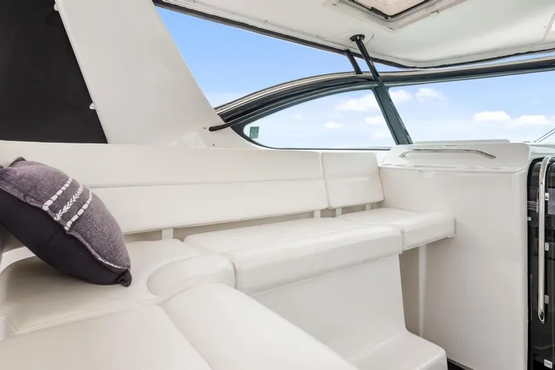 Slide: The Image of Tiara 3800 Open 2004 - 37