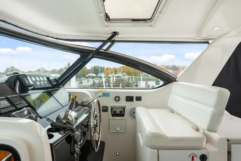 Slide: The Image of Tiara 3800 Open 2004 - 41