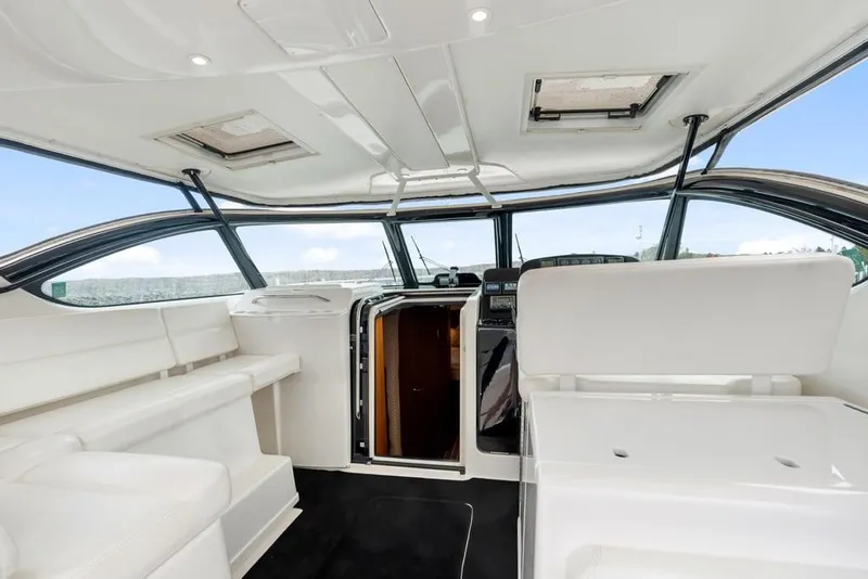 Slide: The Image of Tiara 3800 Open 2004 - 45