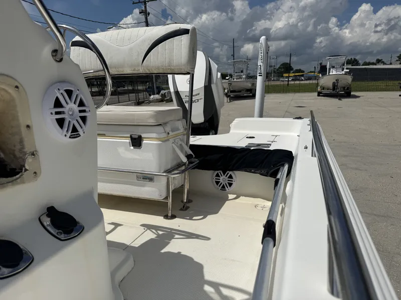 Slide: The Image of Bay Stealth 2230 2007 - 13