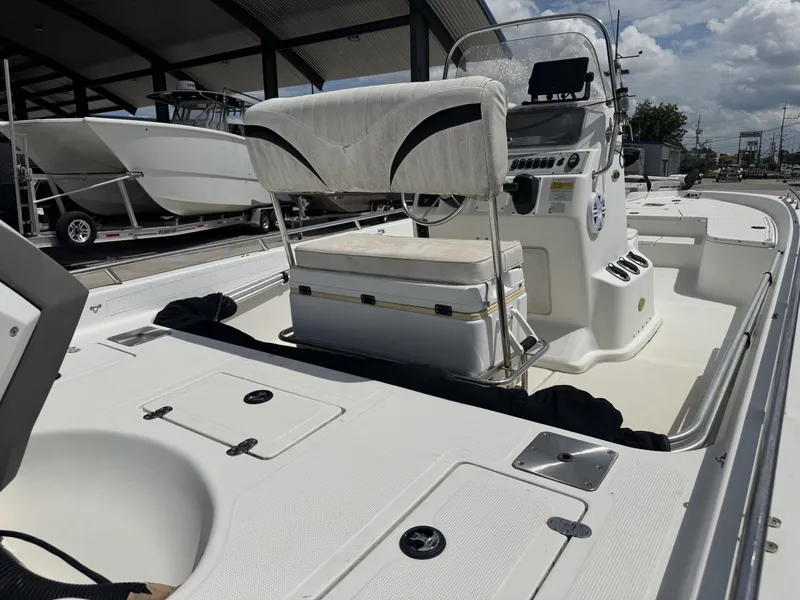 Slide: The Image of Bay Stealth 2230 2007 - 17