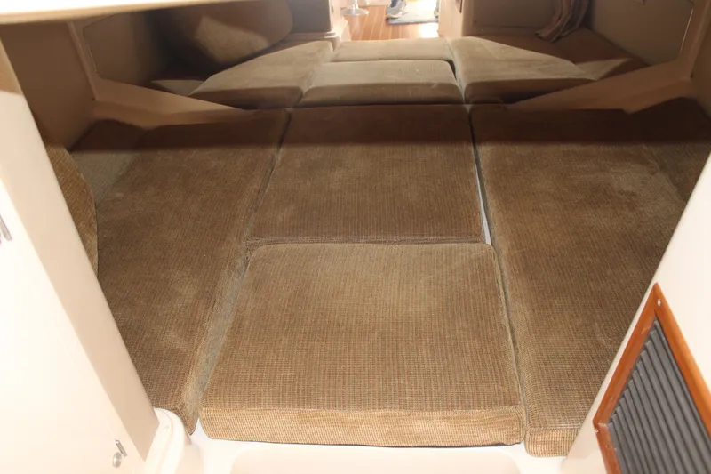 Slide: The Image of 2008 Grady-White Express 330 boat with Yamaha V8 350 engines, docked and ready. - 15