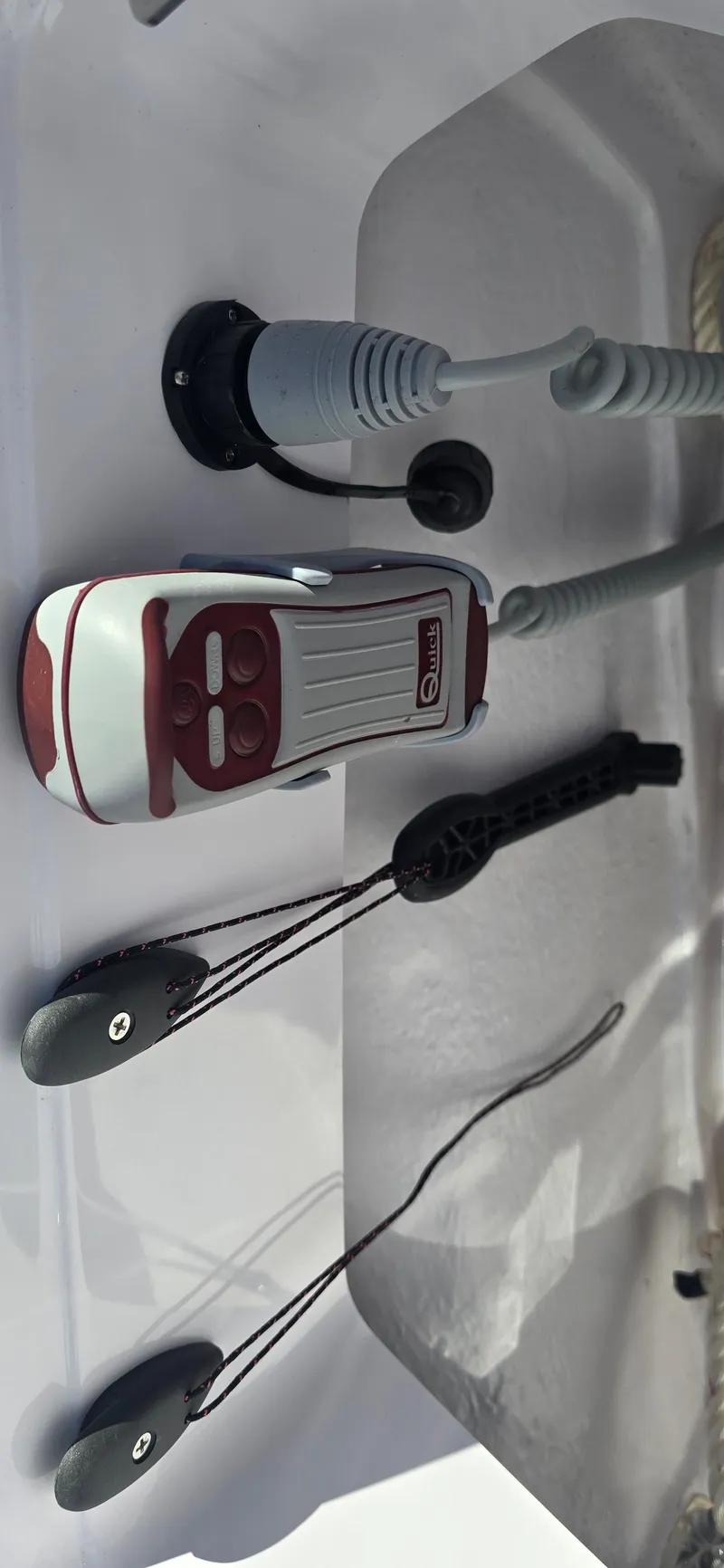 Slide: The Image of Axopar Aft Cabin 2025 - 18