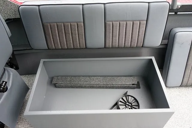 Slide: The Image of Alumaweld 20' Intruder 2026 - 10