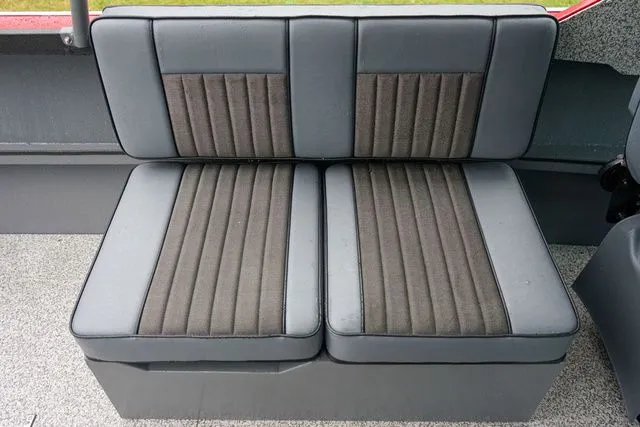 Slide: The Image of Alumaweld 20' Intruder 2026 - 11