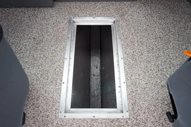 Slide: The Image of Alumaweld 20' Intruder 2026 - 17