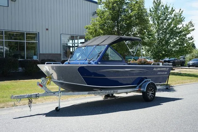 The Image of Alumaweld Stryker Sport 20 2026 - 1