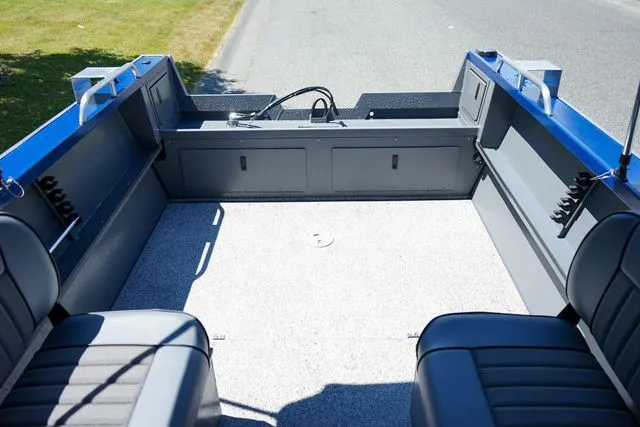 Slide: The Image of Alumaweld Stryker Sport 20 2026 - 6