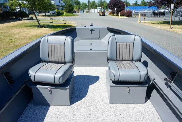 Slide: The Image of Alumaweld 20 Adventurer Tiller 2026 - 14