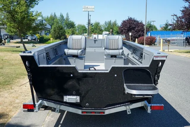 Slide: The Image of Alumaweld 20 Adventurer Tiller 2026 - 4