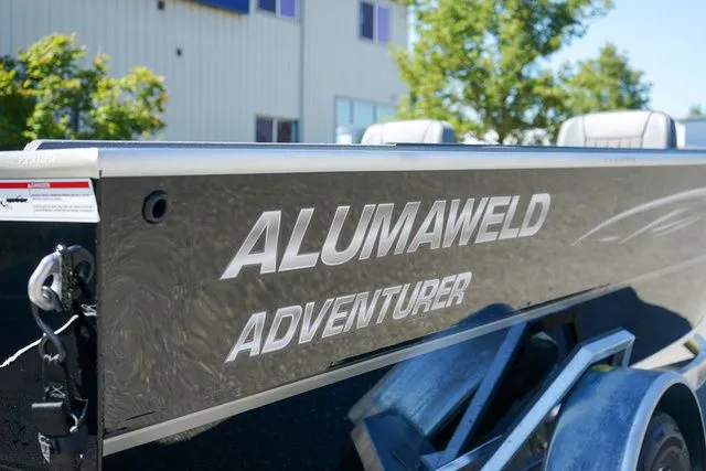Slide: The Image of Alumaweld 20 Adventurer Tiller 2026 - 5