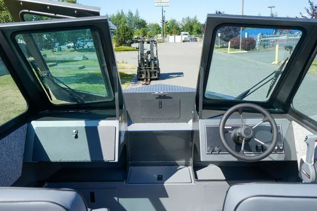 Slide: The Image of Alumaweld Stryker X202 2026 - 20