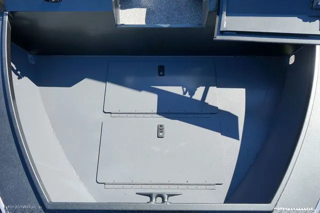 Slide: The Image of Alumaweld Stryker X202 2026 - 21