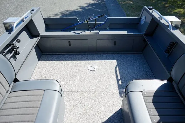 Slide: The Image of Alumaweld Talon 18 2026 - 6