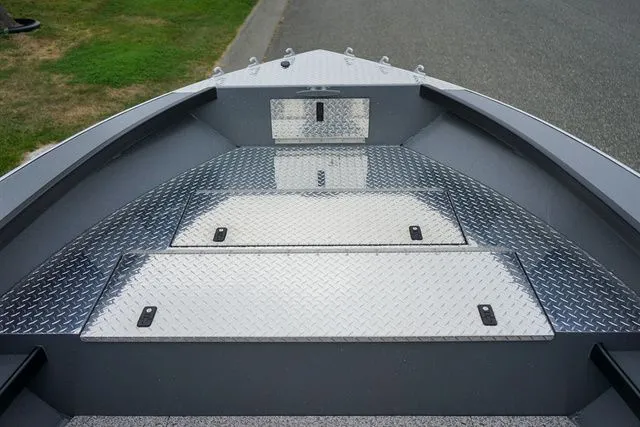 Slide: The Image of Alumaweld 21' Super Vee Pro 2026 - 16