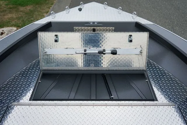 Slide: The Image of Alumaweld 21' Super Vee Pro 2026 - 18