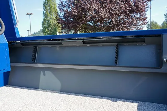 Slide: The Image of Alumaweld 22' Intruder 2026 - 10