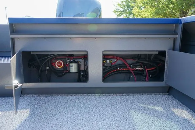 Slide: The Image of Alumaweld 22' Intruder 2026 - 7