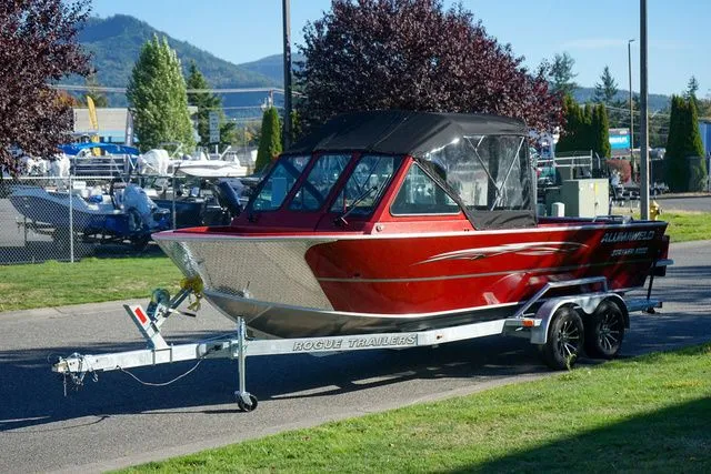 Slide: The Image of Alumaweld Stryker X220 2026 - 26