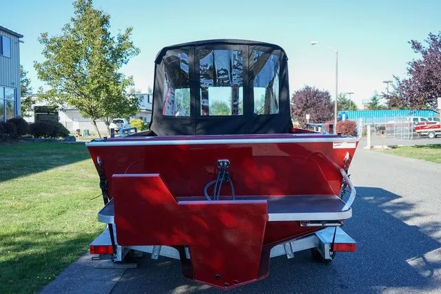 Slide: The Image of Alumaweld Stryker X220 2026 - 4