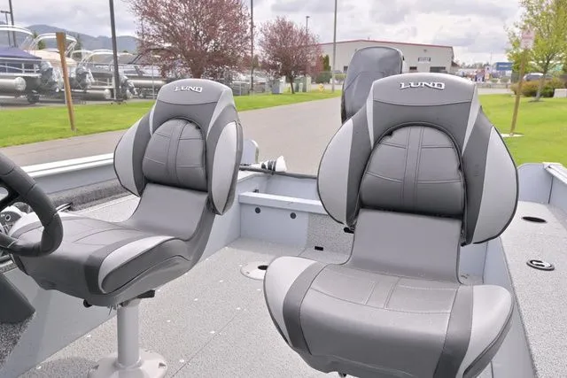 Slide: The Image of Lund 1600 Alaskan SS 2023 - 15