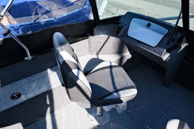 Slide: The Image of Lund 1650 Angler Sport 2024 - 7