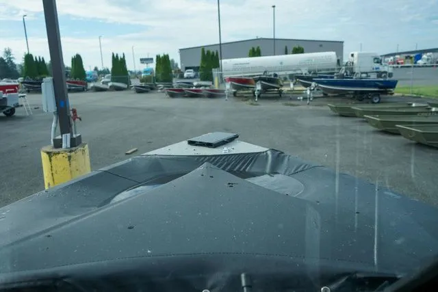 Slide: The Image of Lund 1650 Angler Sport 2025 - 10