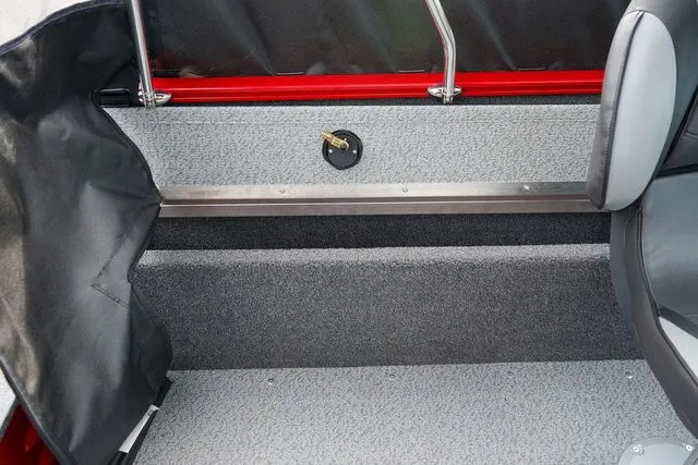 Slide: The Image of Lund 1650 Angler Sport 2025 - 9