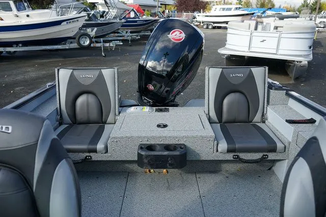 Slide: The Image of Lund 1775 Adventure Sport 2025 - 10