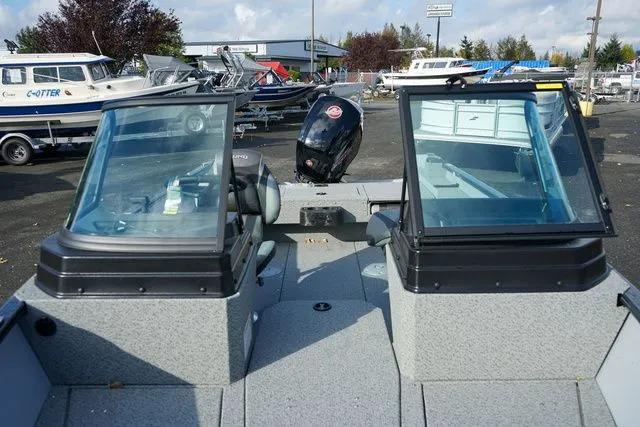 Slide: The Image of Lund 1775 Adventure Sport 2025 - 7